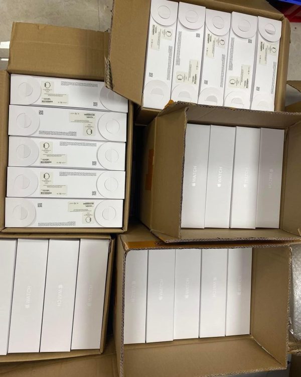 Apple Watch Series 8 Pallets - Image 3