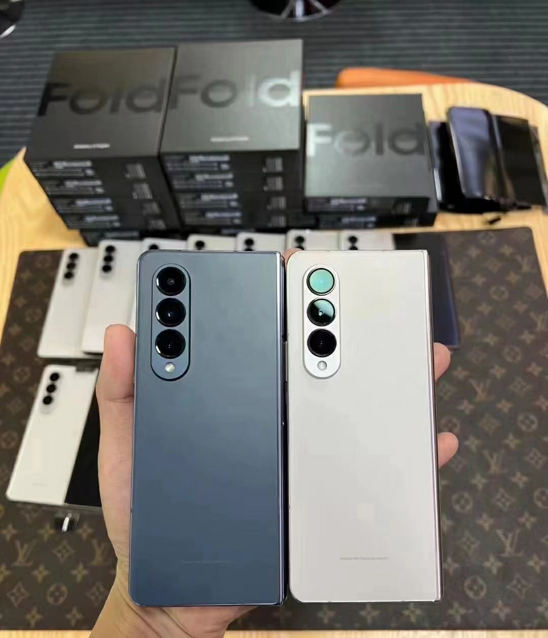 Samsung Galaxy Z Fold 5 Pallet - Image 2