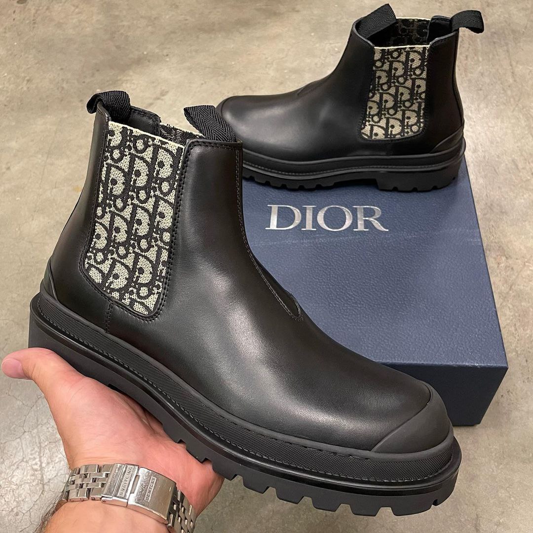 Christian Dior Shoes Pallets - Image 3