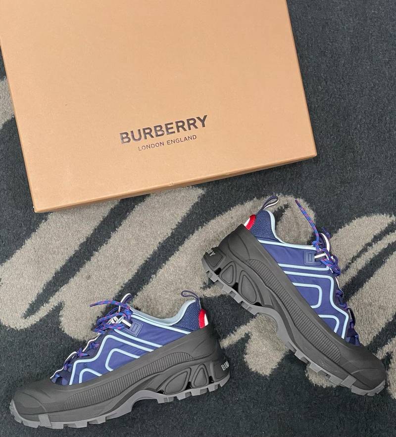 Burberry Shoes Pallets - Image 2