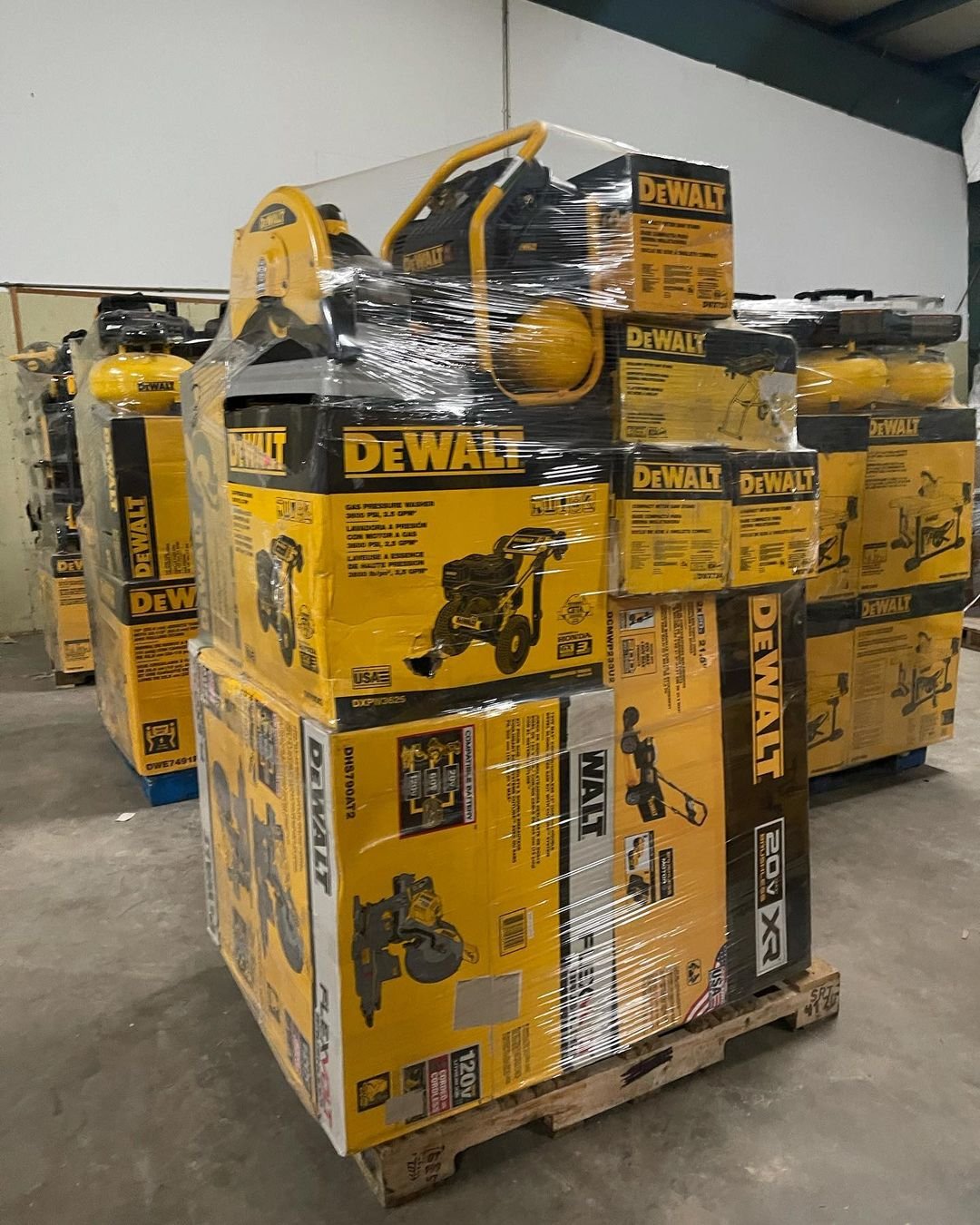 DeWalt Tools Pallets - Image 4