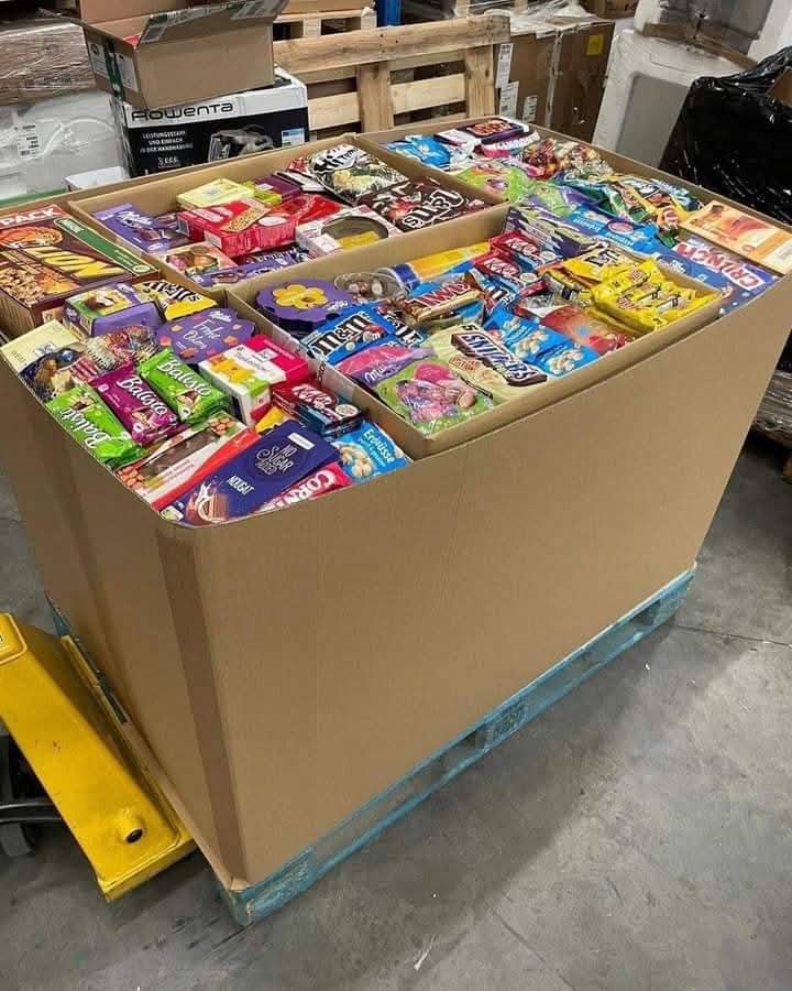 Buy Confectionery Liquidation Pallets
