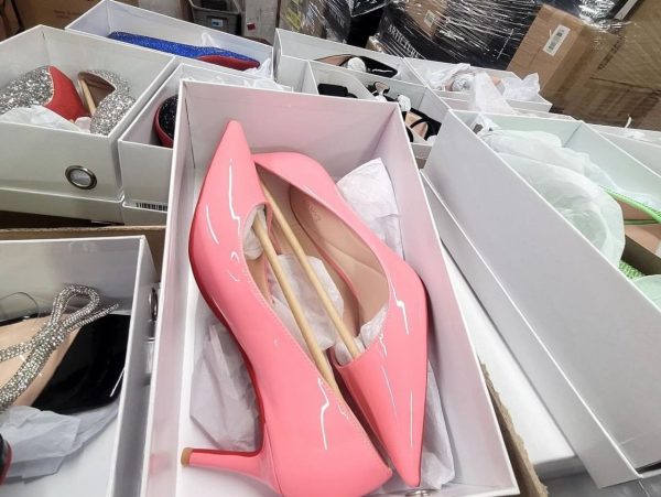 Female Shoes Pallet - Image 4