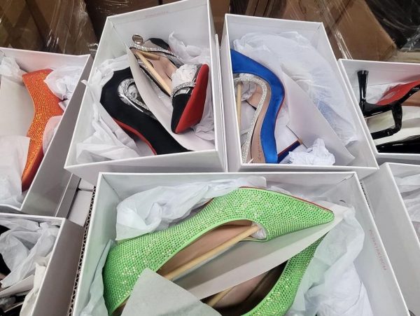 Female Shoes Pallet - Image 3