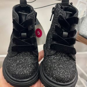 Buy Kids Shoes Wholesale Pallet