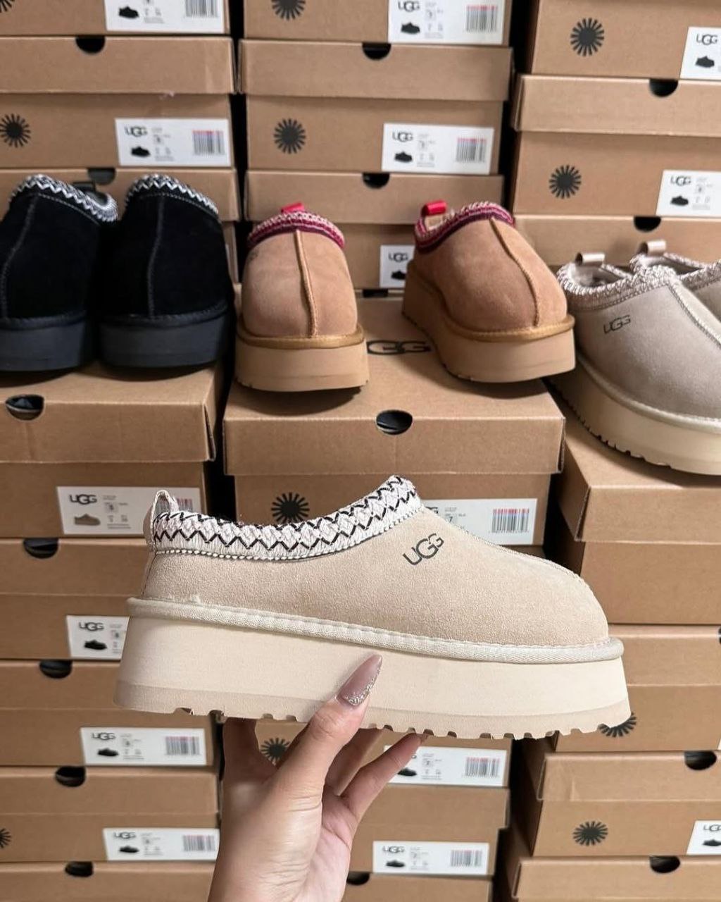 Buy UGG Shoes Pallets