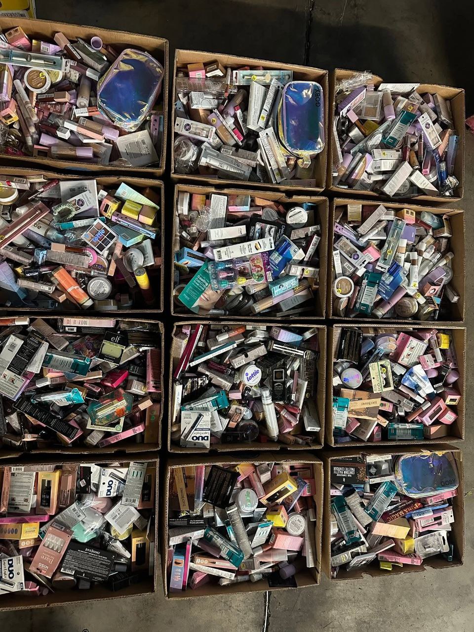 Buy High End Makeup Liquidation Pallets