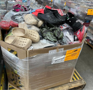 Crocs footwear pallet - Image 4